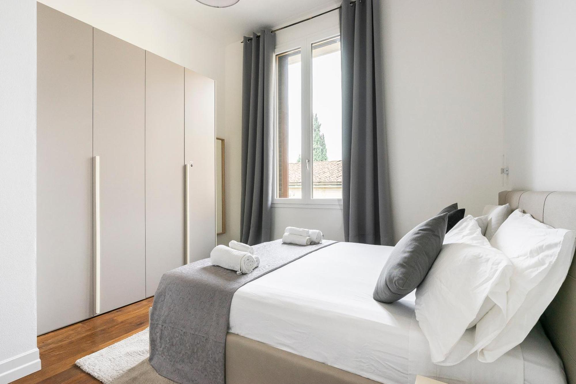 San Marco Black Appartamento Luxury Con Terrazzo E Parcheggio Su Richiesta Флоренция Екстериор снимка