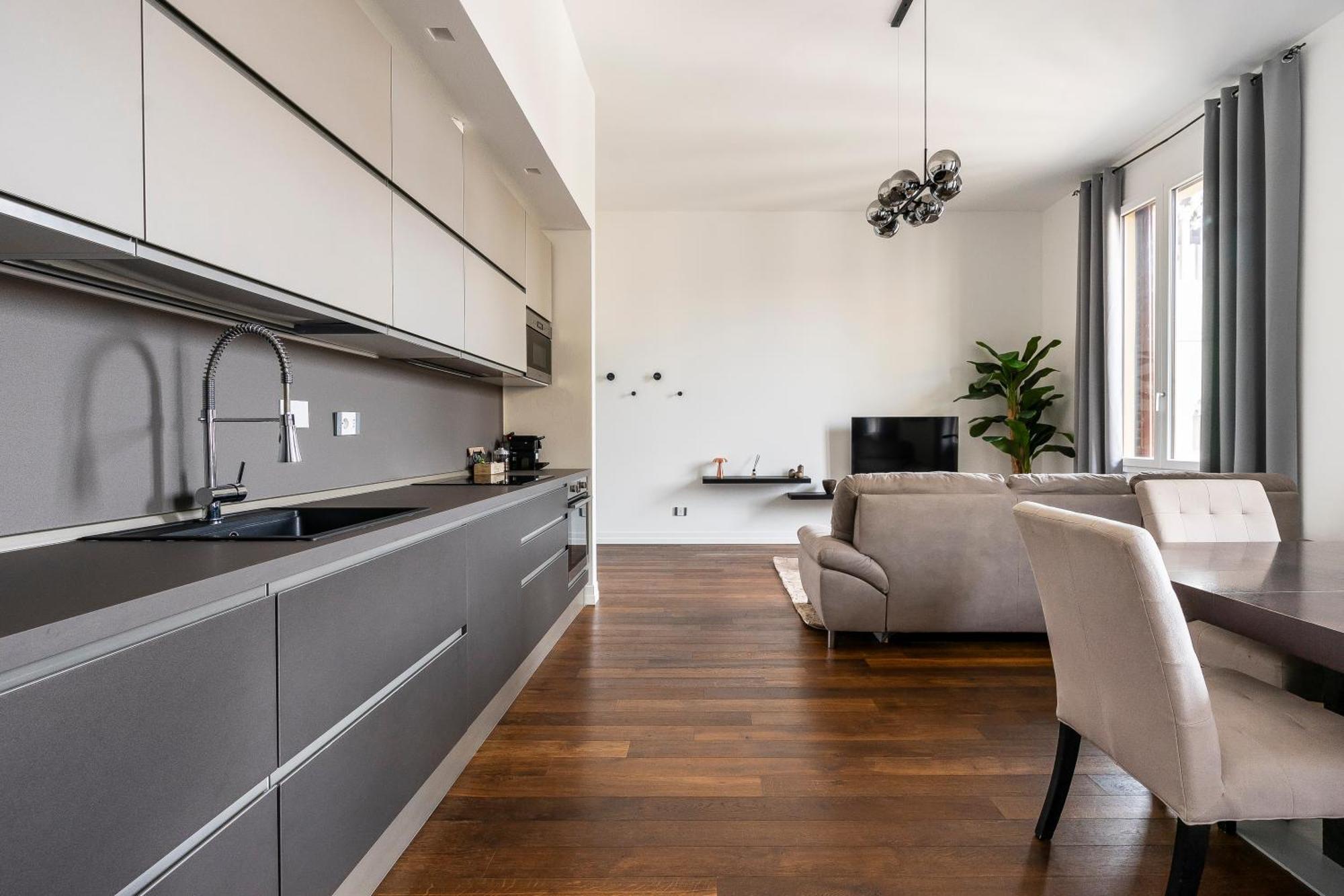 San Marco Black Appartamento Luxury Con Terrazzo E Parcheggio Su Richiesta Флоренция Екстериор снимка